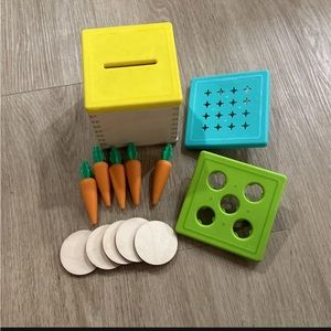 Lovevery Carrot and Coin Box